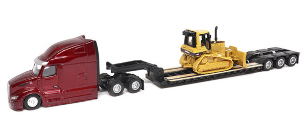 (PRE ORDEN) Diecast Masters Peterbilt 579 UltraLoft Tandem Tractor with Lowboy Trailer and Caterpillar D5M Dozer