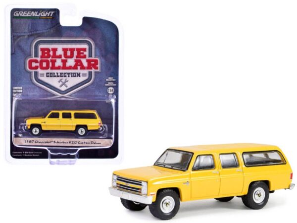 PRE ORDEN GREENLIGHT 1987 CHEVROLET SUBURBAN K20 CUSTOM DELUXE CONSTRUCTION YELLOW "BLUE COLLAR COLLECTION" SERIES 13