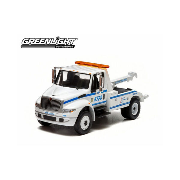 Greenlight 2019 International Durastar 4400 Tow Truck Port |  1:64 Scale Diecast Model Truck