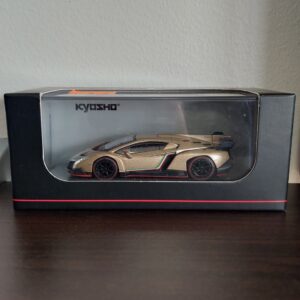 KYOSHO LAMBORGHINI VENENO GOLD