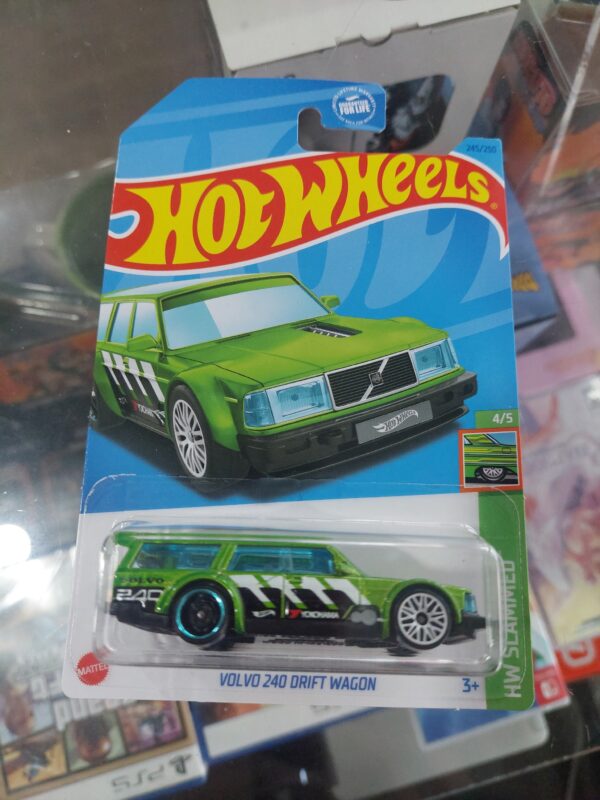 HOTWHEELS VOLVO 240 DRIFT WAGON